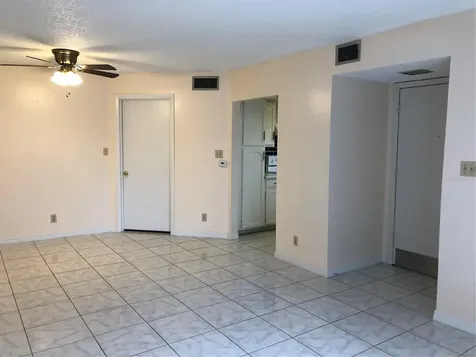 2616 Lemon Tree Lane Orlando FL 32839