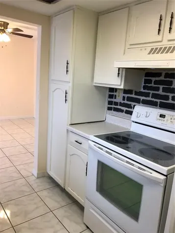 2616 Lemon Tree Lane Orlando FL 32839