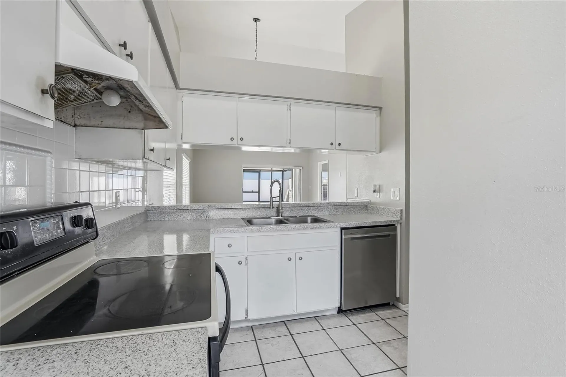 8622 Cottonway Lane Tampa FL 33635