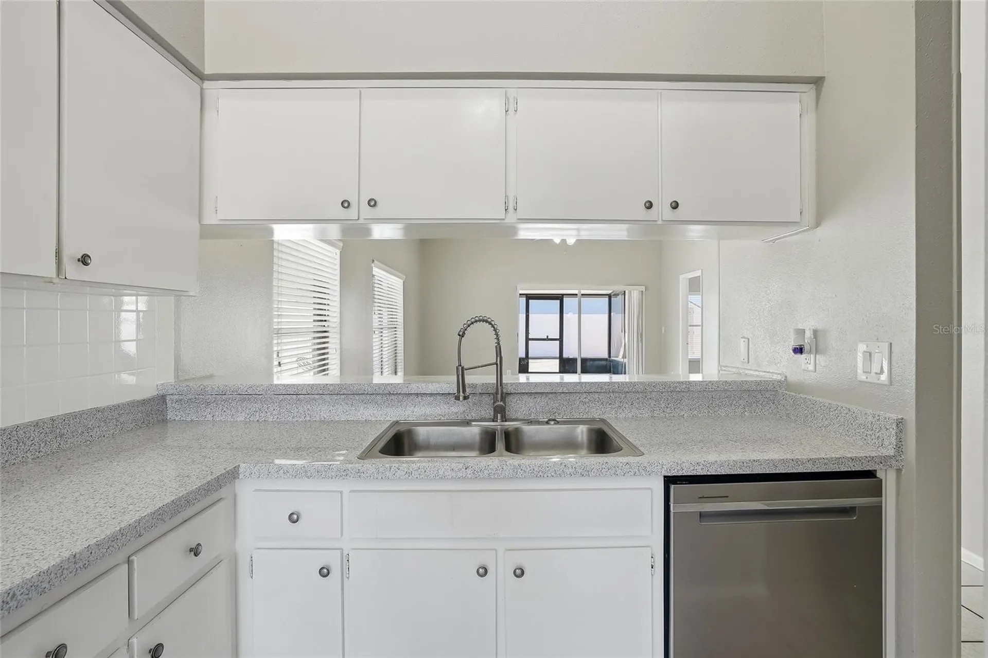 8622 Cottonway Lane Tampa FL 33635