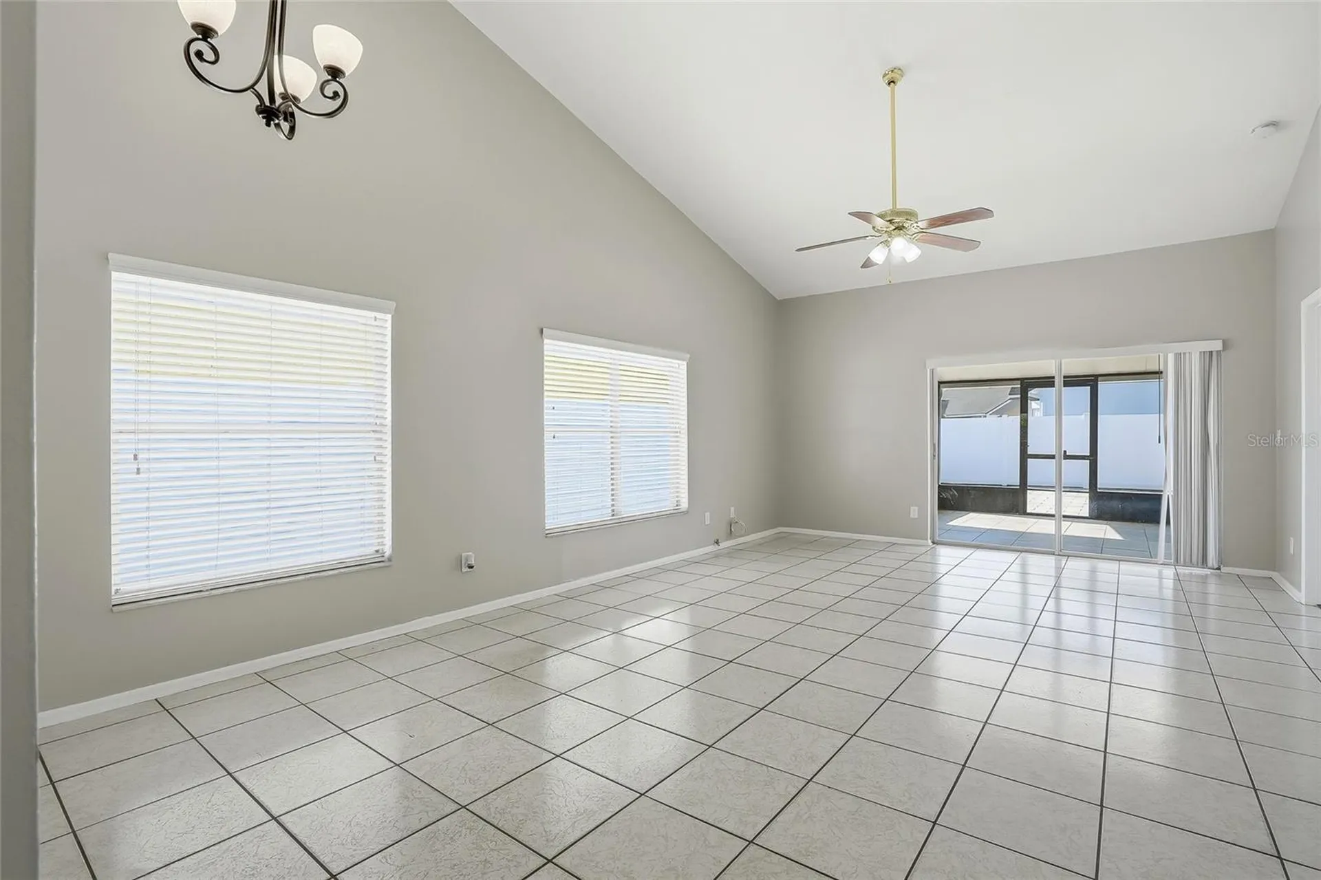 8622 Cottonway Lane Tampa FL 33635