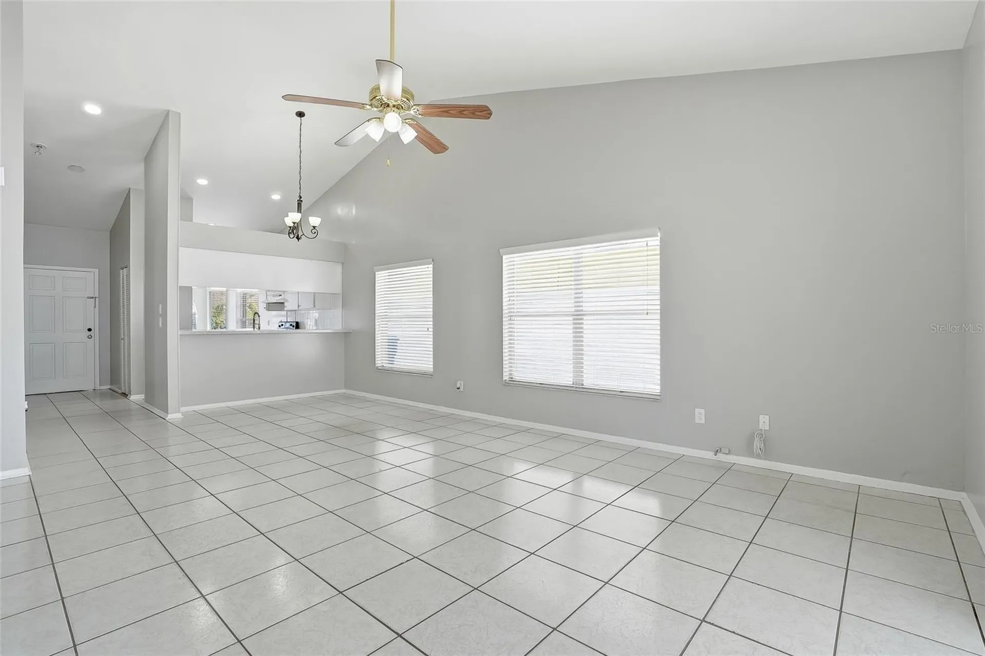 8622 Cottonway Lane Tampa FL 33635