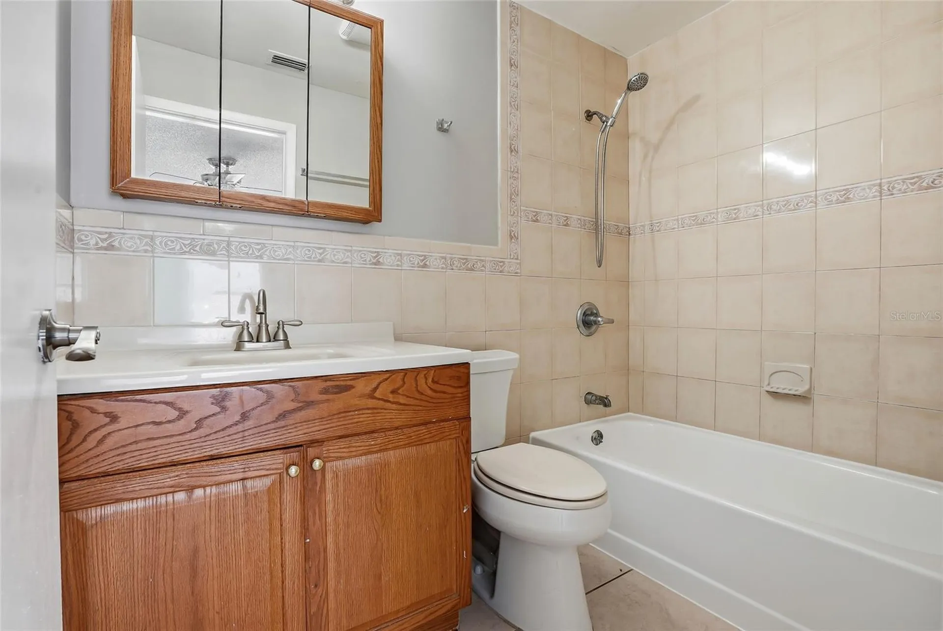 8622 Cottonway Lane Tampa FL 33635