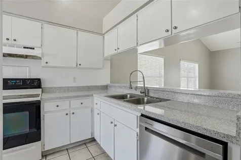 8622 Cottonway Lane Tampa FL 33635