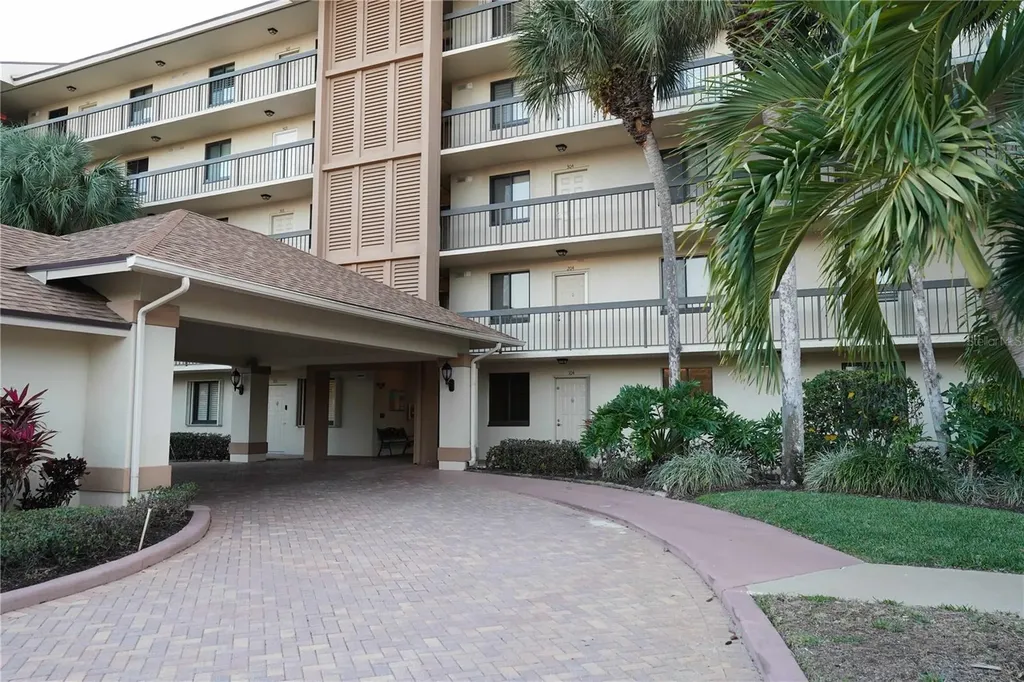 2101 Marina Isle Way Jupiter FL 33477