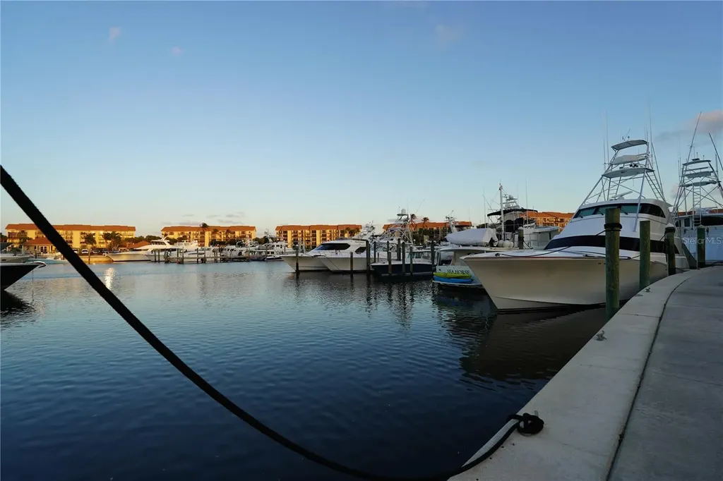 2101 Marina Isle Way Jupiter FL 33477