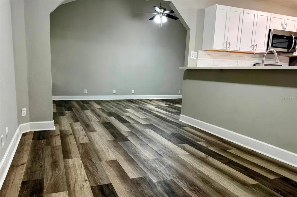 810 NW 59th Court Ocala FL 34482