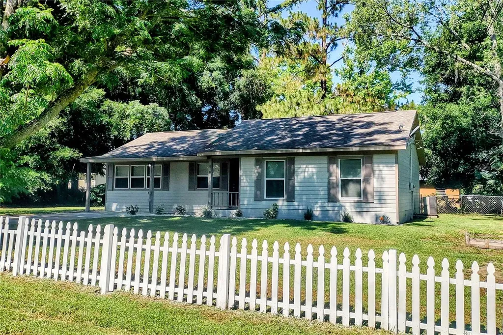 810 NW 59th Court Ocala FL 34482