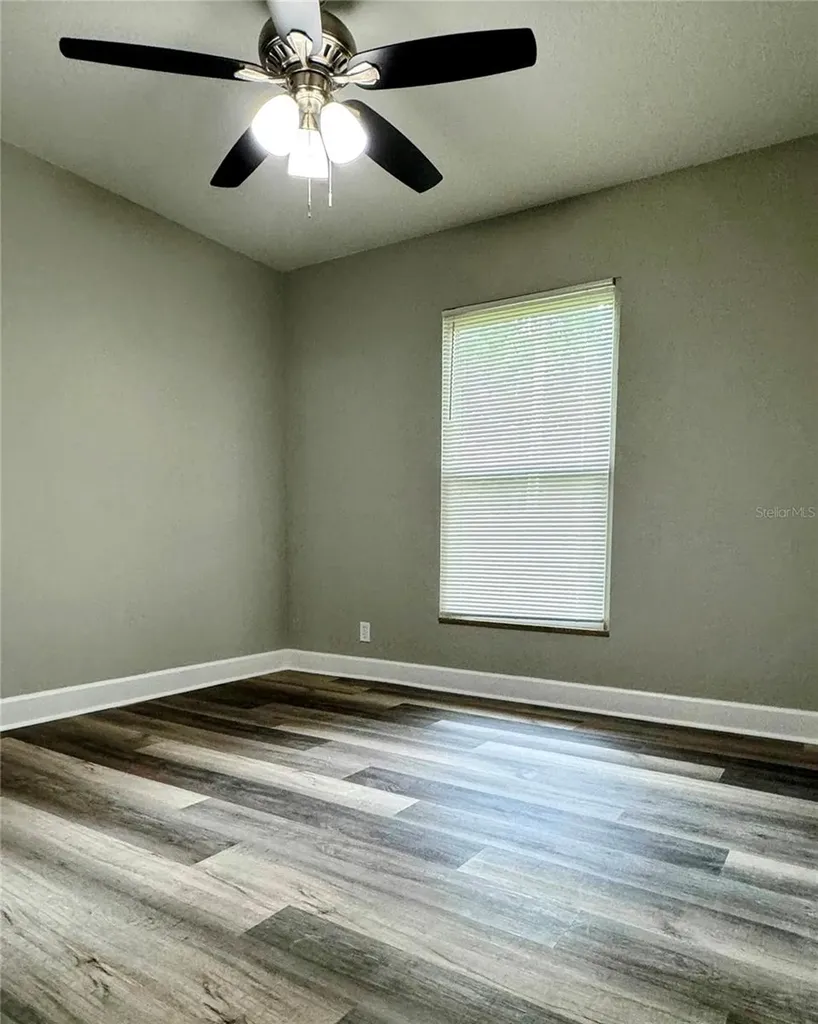 810 NW 59th Court Ocala FL 34482