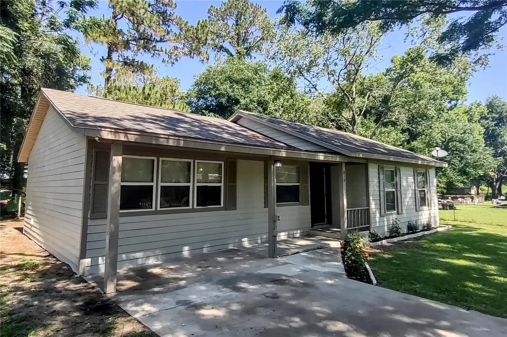 810 NW 59th Court Ocala FL 34482