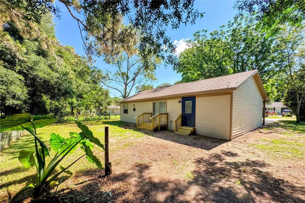 810 NW 59th Court Ocala FL 34482