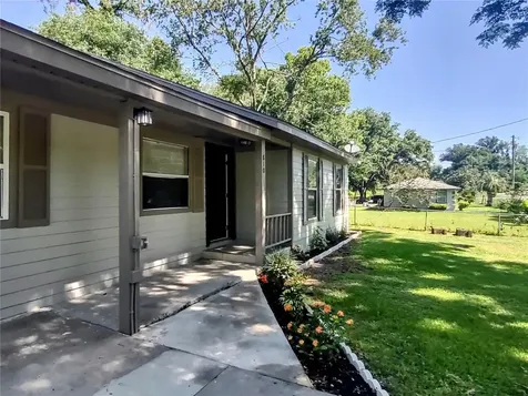 810 NW 59th Court Ocala FL 34482