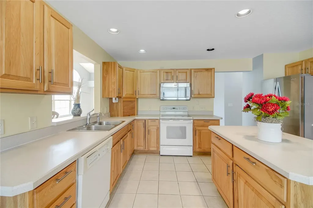17283 SE 94th Coults Circle The Villages FL 32162