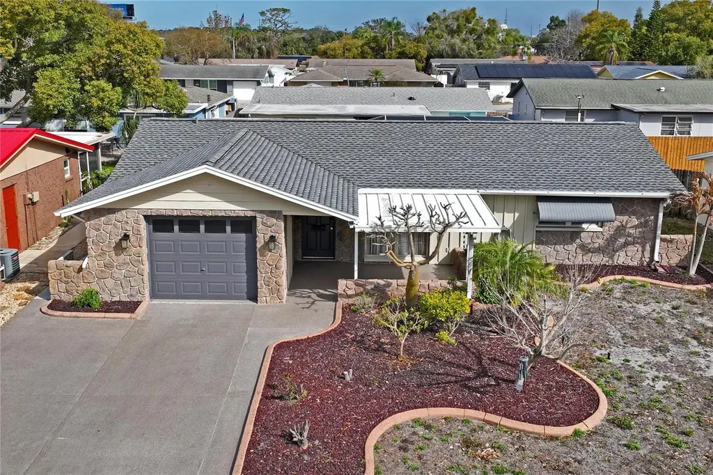 6811 Altavista Street Port Richey FL 34668
