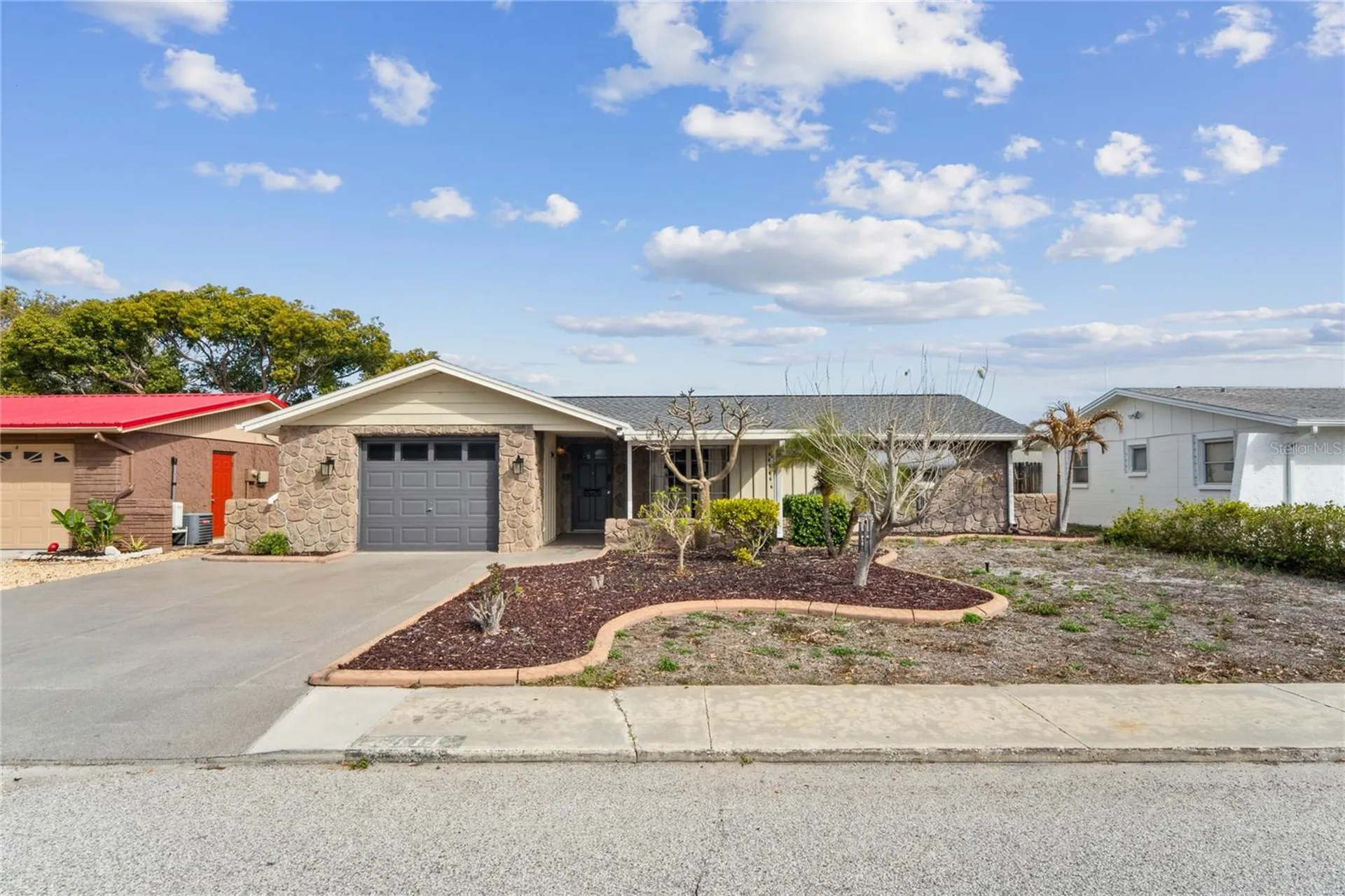 6811 Altavista Street Port Richey FL 34668