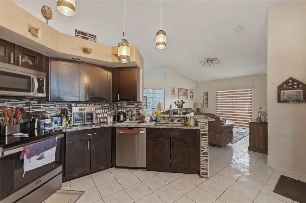 1521 Larks Nest Court Orlando FL 32824