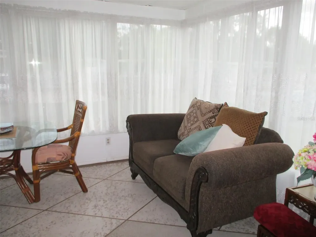 4611 Orange Blossom Drive Zephyrhills FL 33542