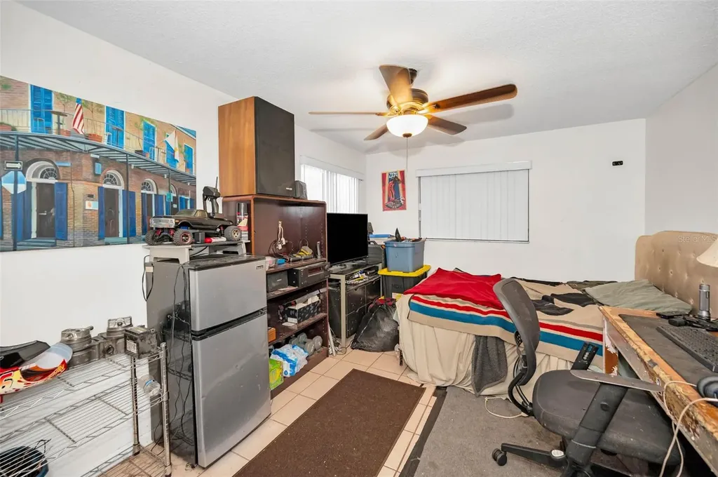 2053 Jefferson Avenue Dunedin FL 34698