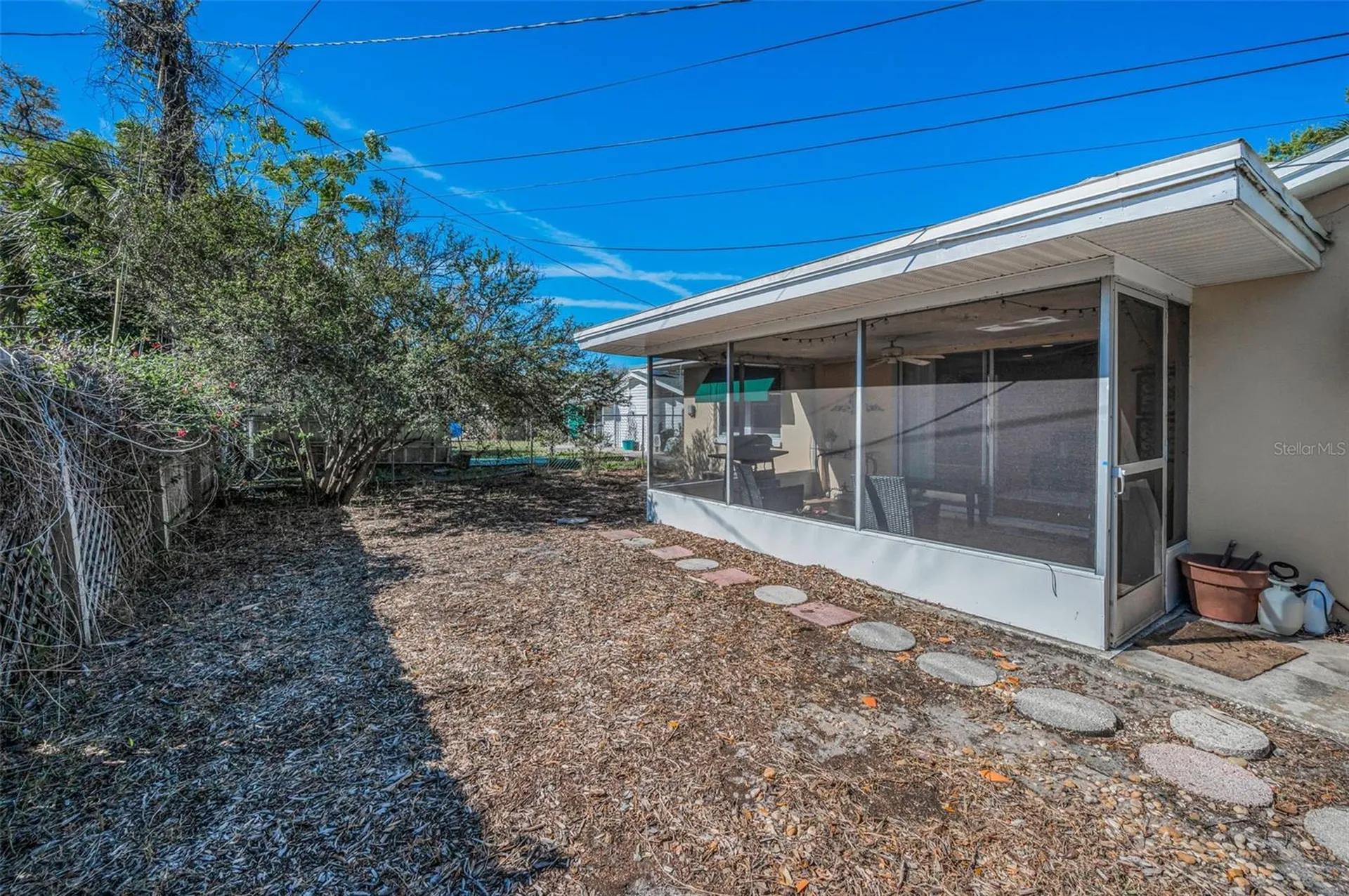 2053 Jefferson Avenue Dunedin FL 34698