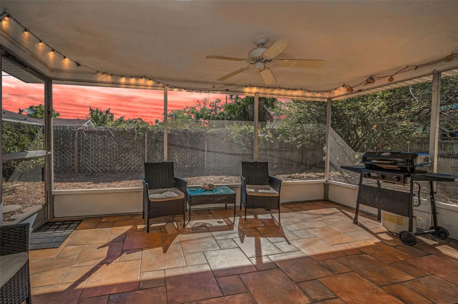 2053 Jefferson Avenue Dunedin FL 34698