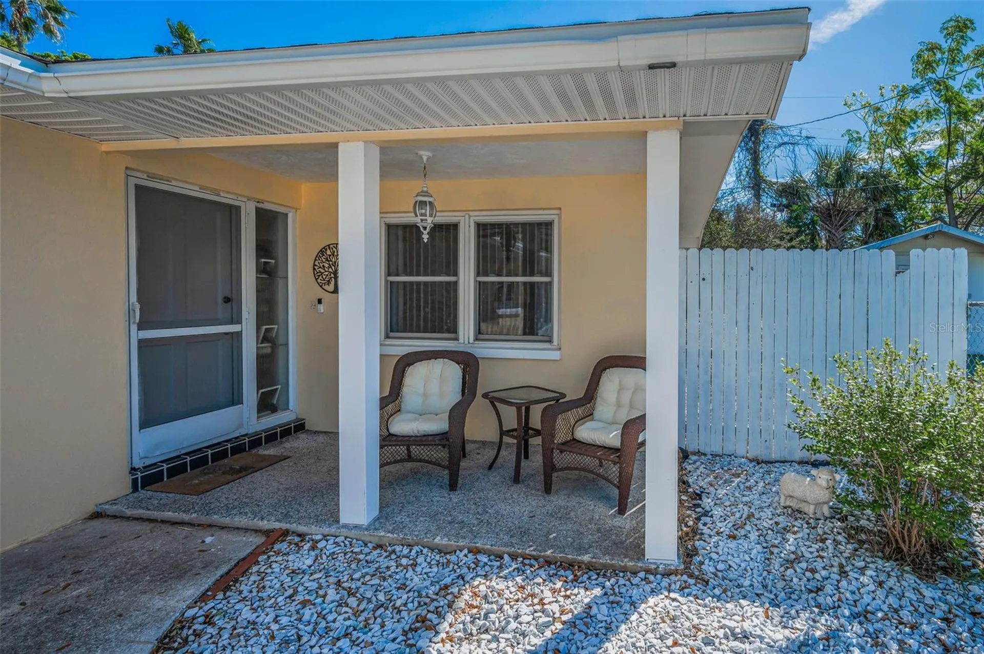 2053 Jefferson Avenue Dunedin FL 34698