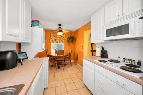 2053 Jefferson Avenue Dunedin FL 34698