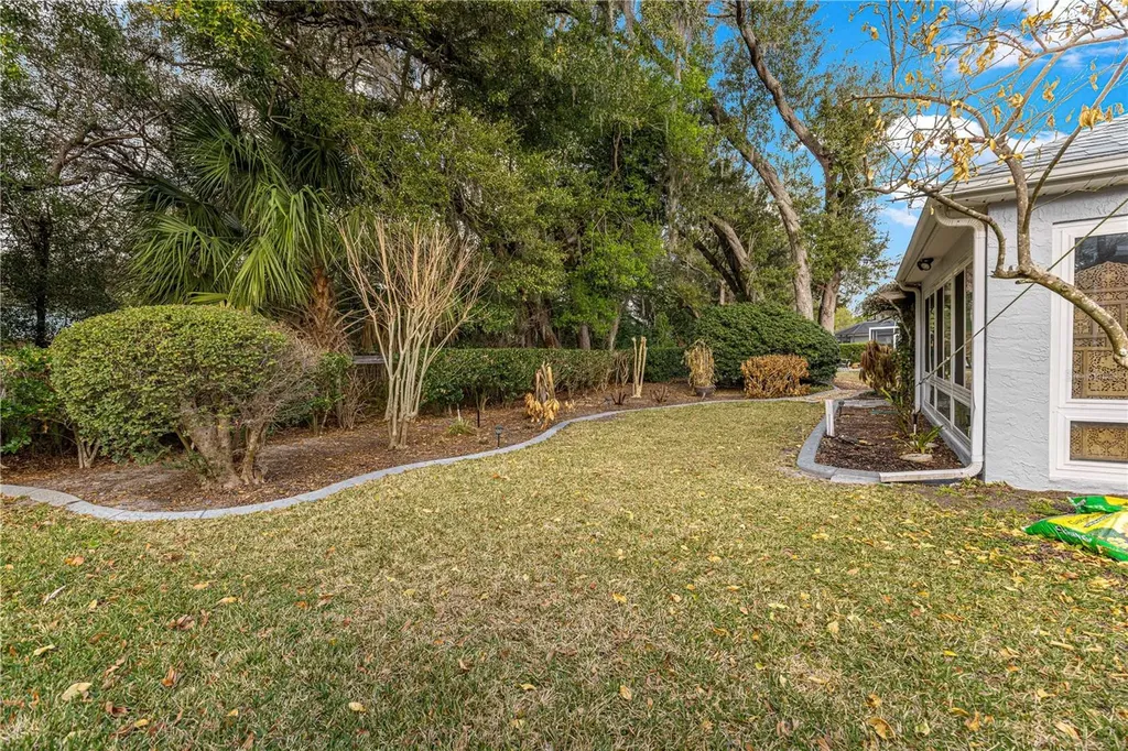 1134 Salido Avenue Lady Lake FL 32159