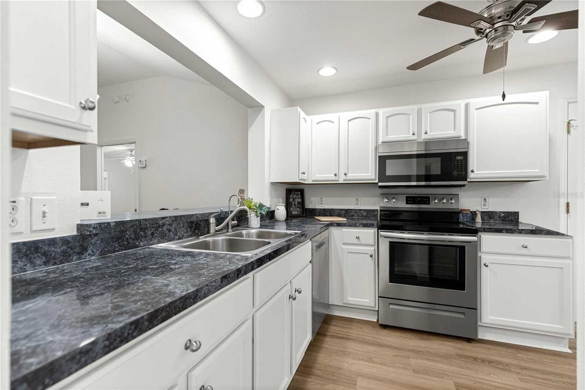 1134 Salido Avenue Lady Lake FL 32159