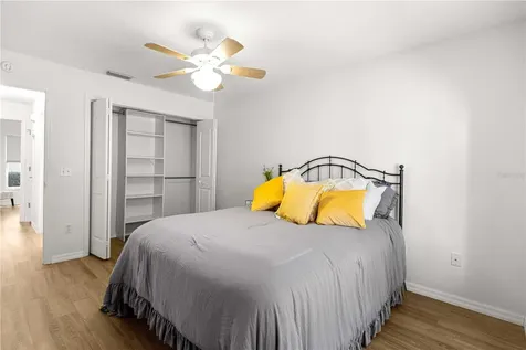 1134 Salido Avenue Lady Lake FL 32159