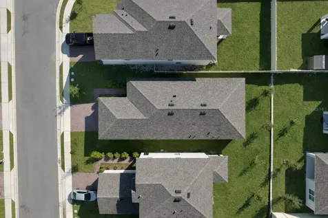 1624 Swan Swim Davenport FL 33837