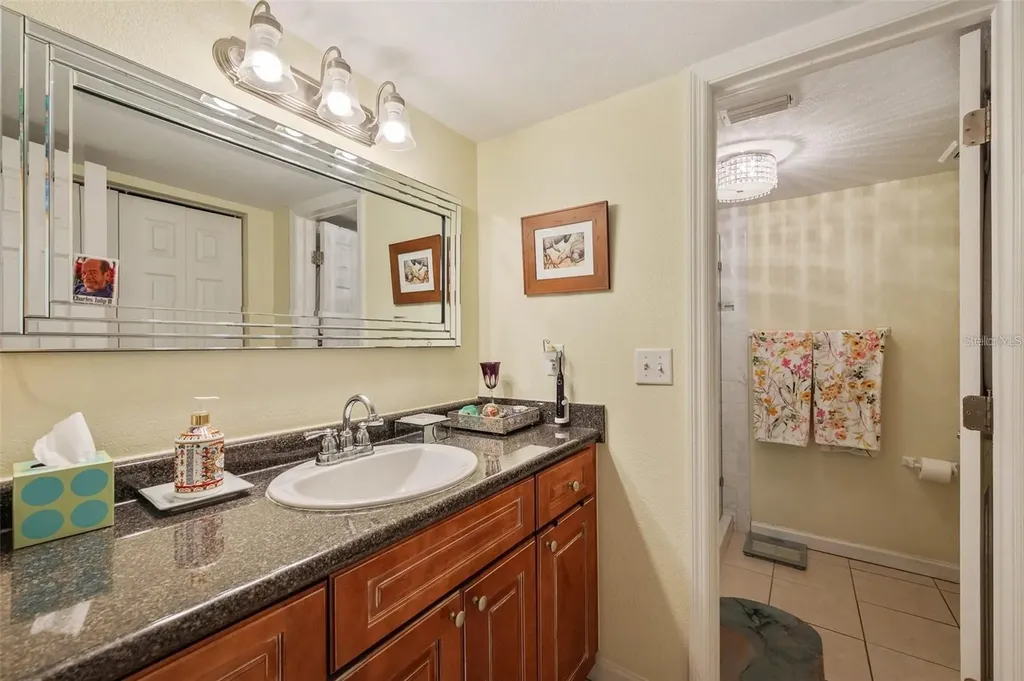 4842 Coquina Key Drive SE St Petersburg FL 33705