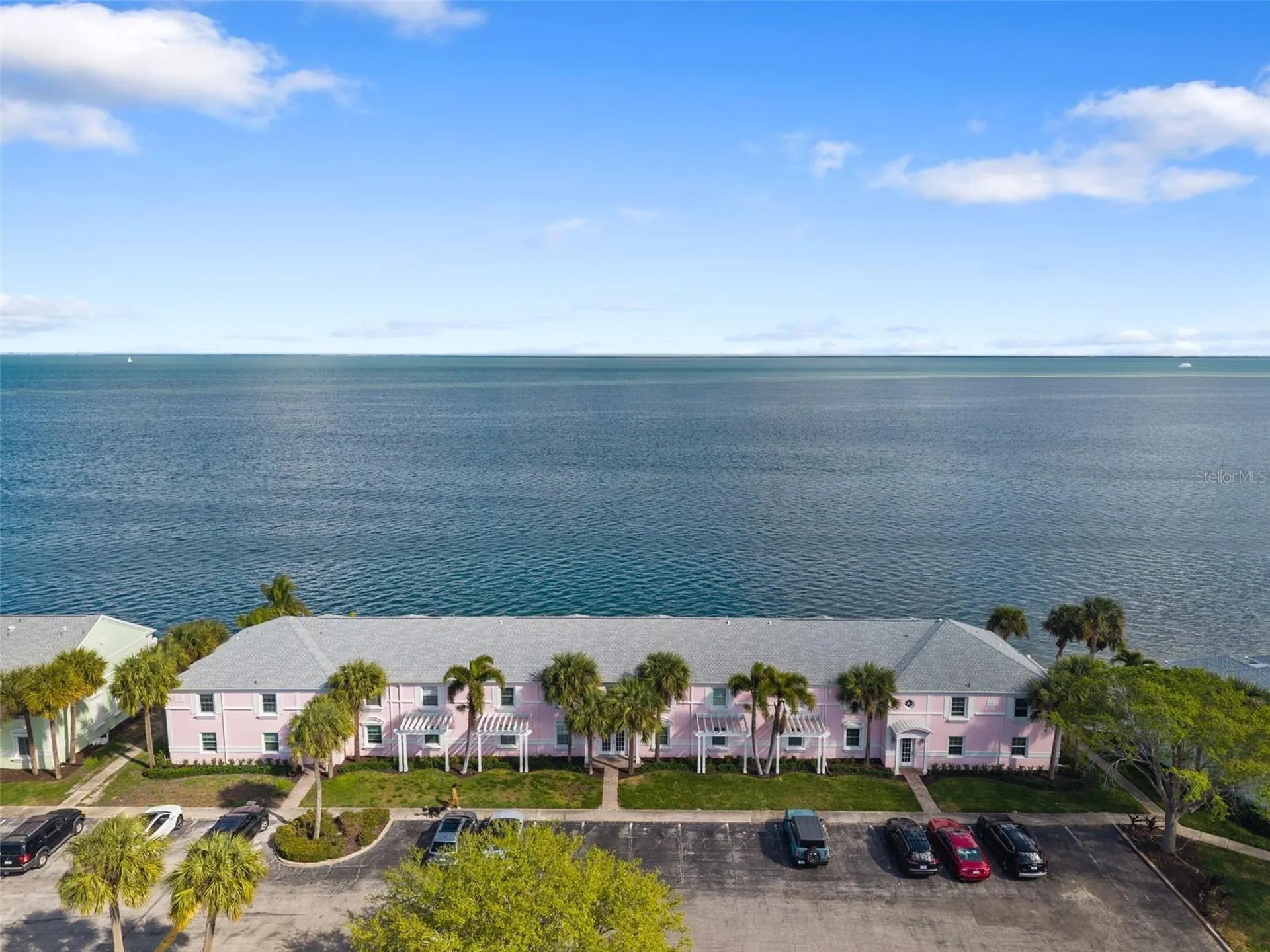 4842 Coquina Key Drive SE St Petersburg FL 33705