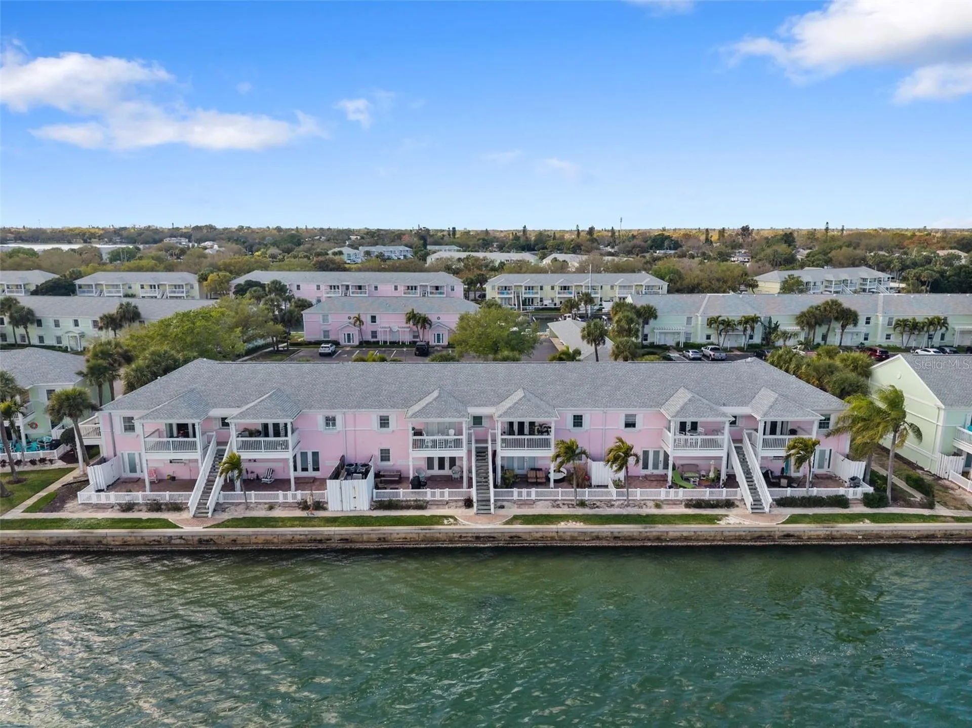 4842 Coquina Key Drive SE St Petersburg FL 33705