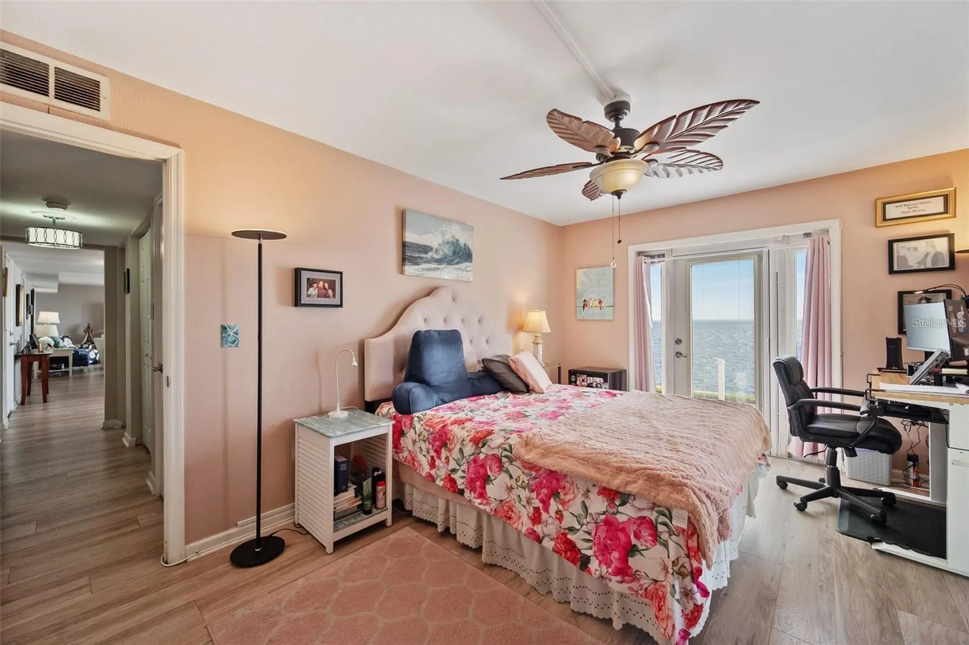 4842 Coquina Key Drive SE St Petersburg FL 33705