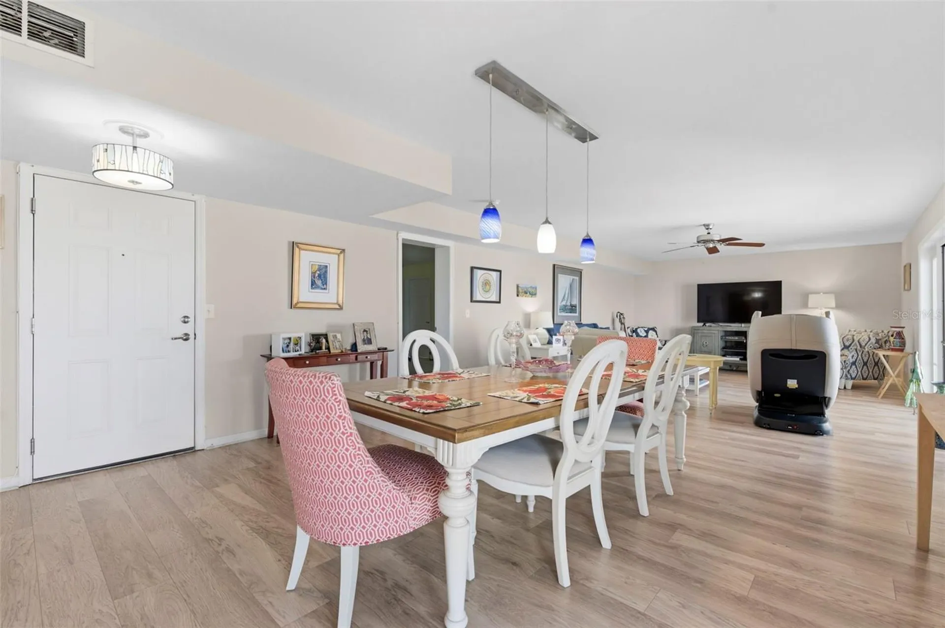 4842 Coquina Key Drive SE St Petersburg FL 33705