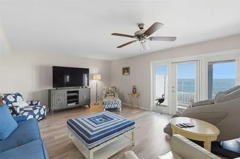 4842 Coquina Key Drive SE St Petersburg FL 33705