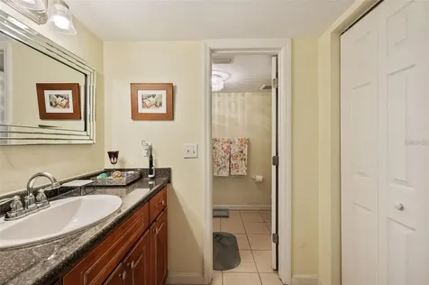 4842 Coquina Key Drive SE St Petersburg FL 33705