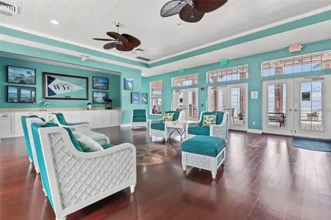 4842 Coquina Key Drive SE St Petersburg FL 33705