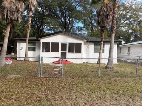 6419 SE 215th Street Hawthorne FL 32640
