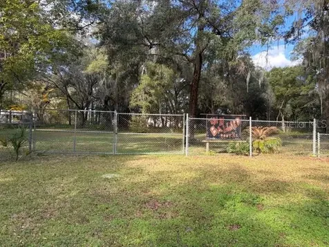 6419 SE 215th Street Hawthorne FL 32640