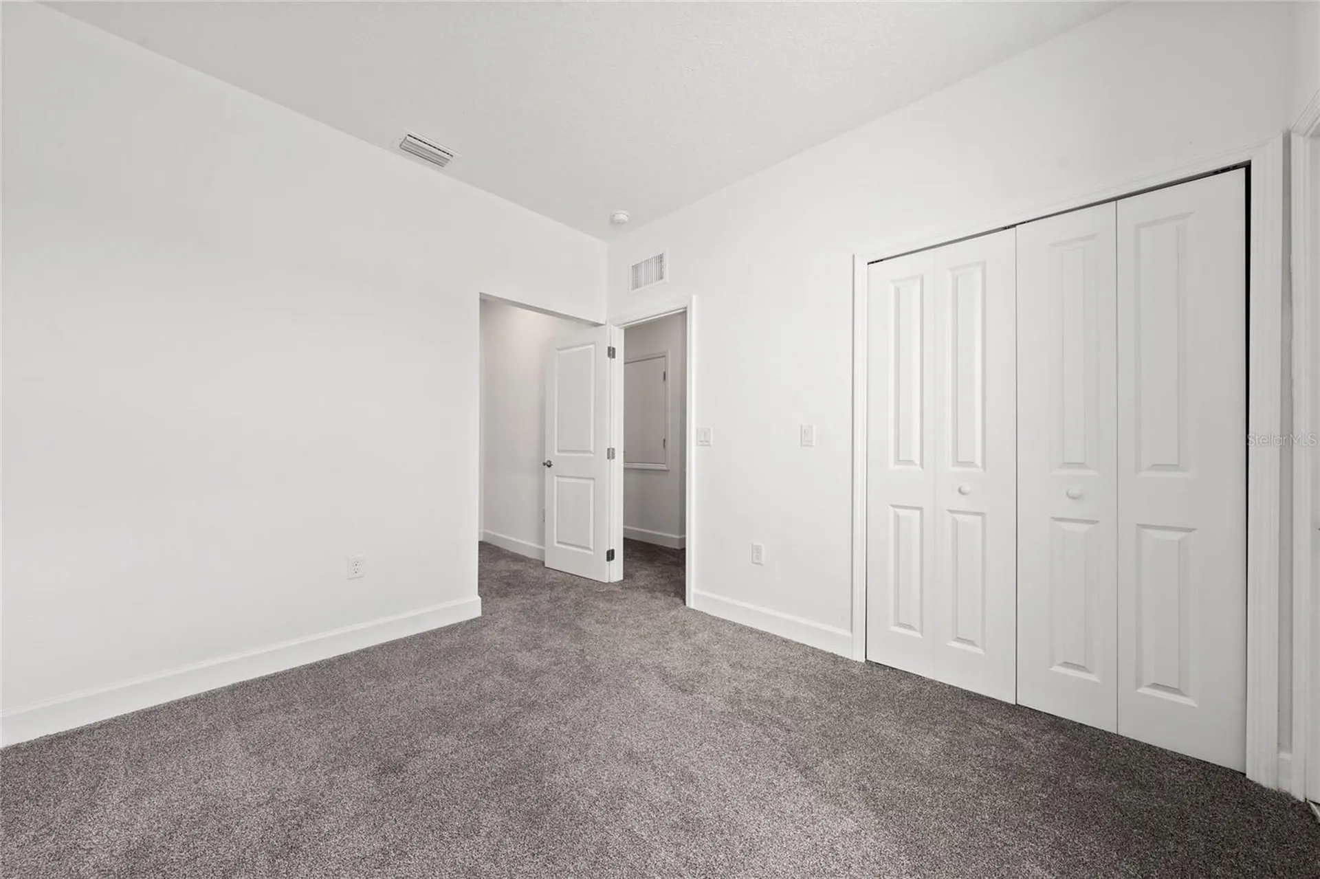 462 Lake Shore Parkway Davenport FL 33896