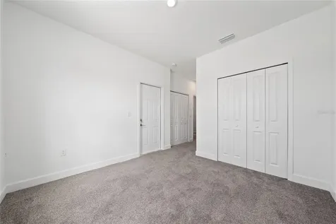 462 Lake Shore Parkway Davenport FL 33896