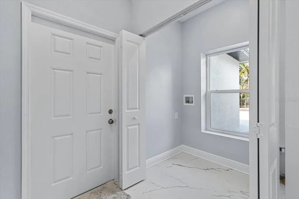 6605 24th Avenue Avenue S Tampa FL 33619