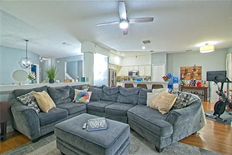 131 Lisa Loop Winter Springs FL 32708