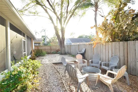 131 Lisa Loop Winter Springs FL 32708