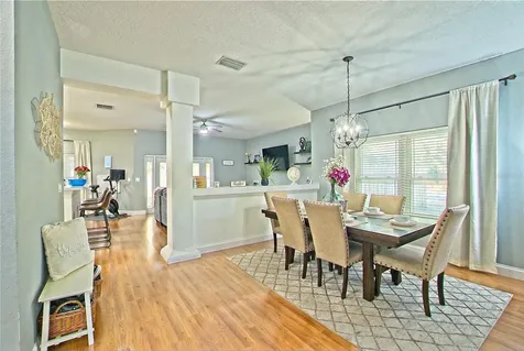 131 Lisa Loop Winter Springs FL 32708