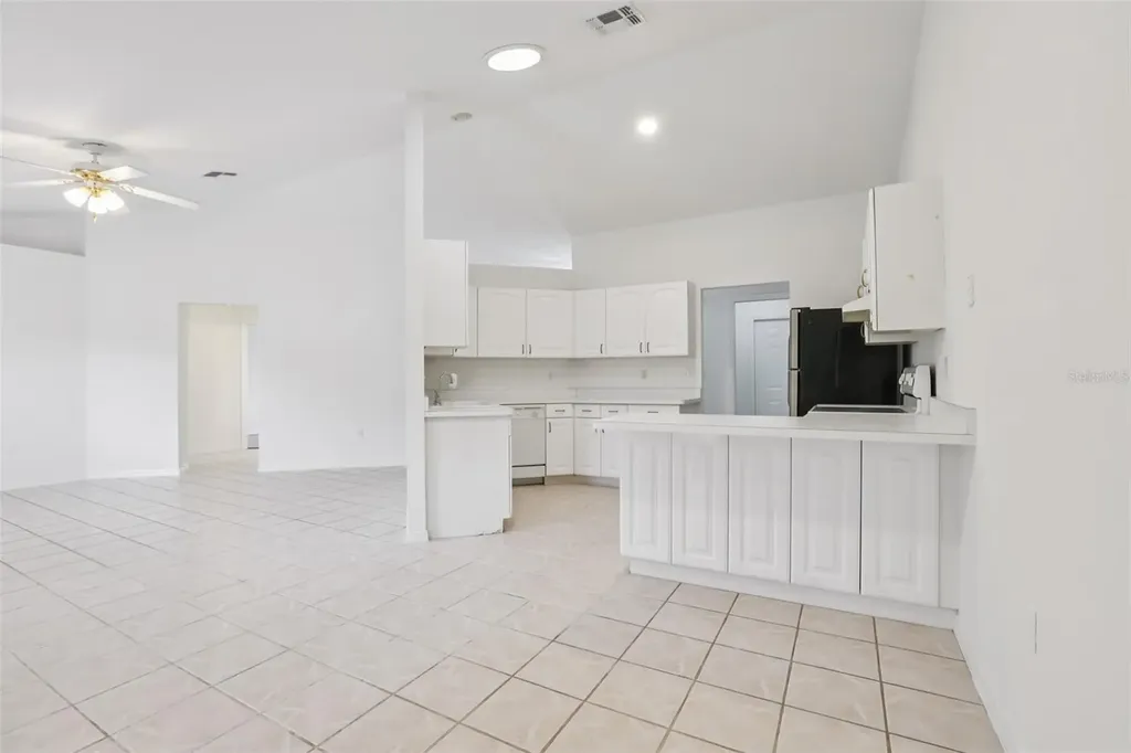 6917 Oakcrest Way Zephyrhills FL 33542