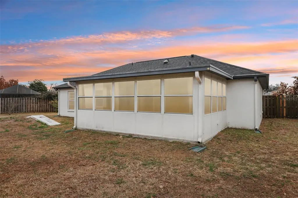 6917 Oakcrest Way Zephyrhills FL 33542