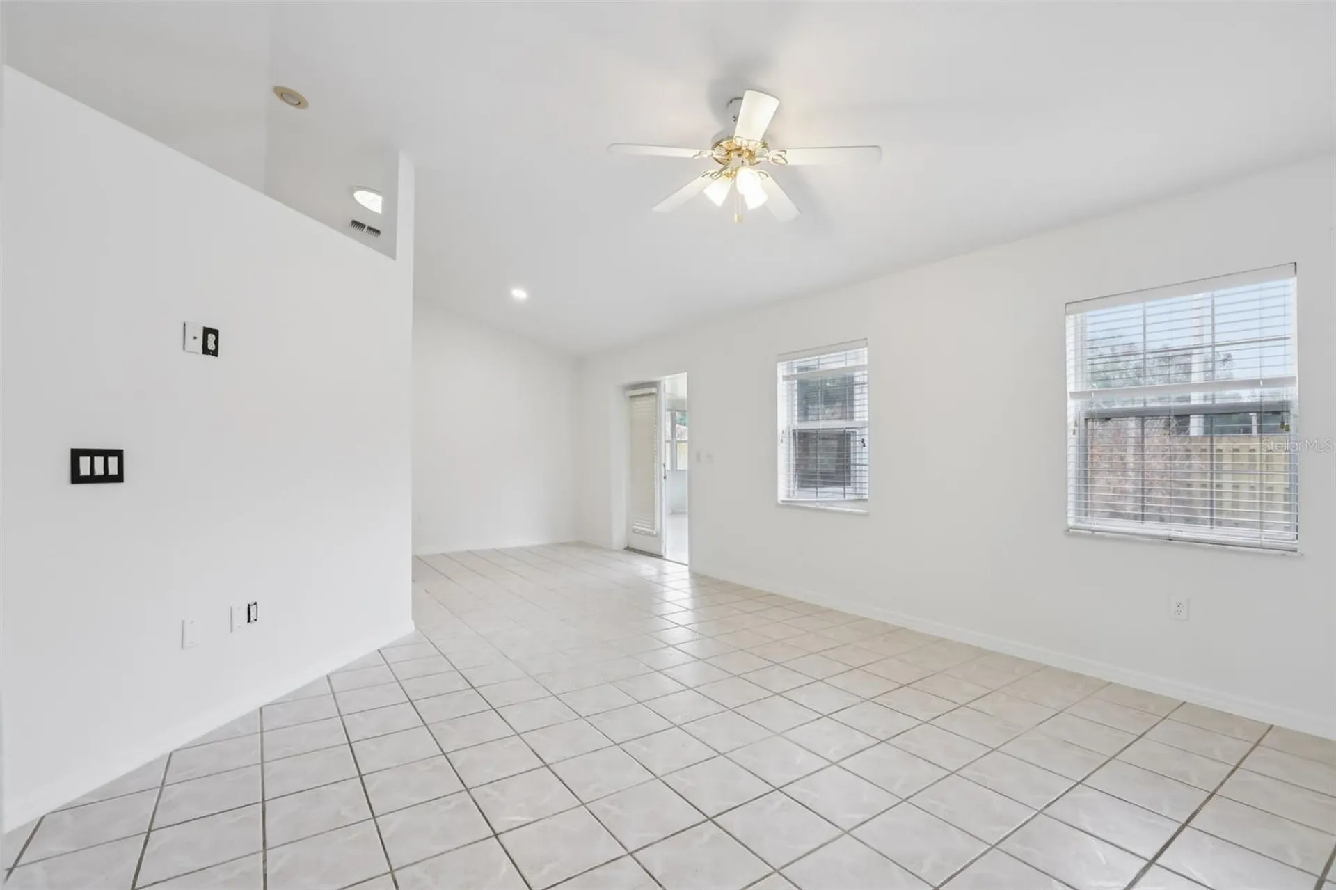 6917 Oakcrest Way Zephyrhills FL 33542