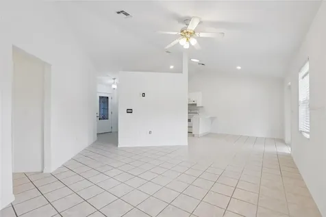 6917 Oakcrest Way Zephyrhills FL 33542